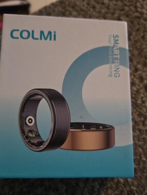 Smart Ring – Black and Gold Wearable